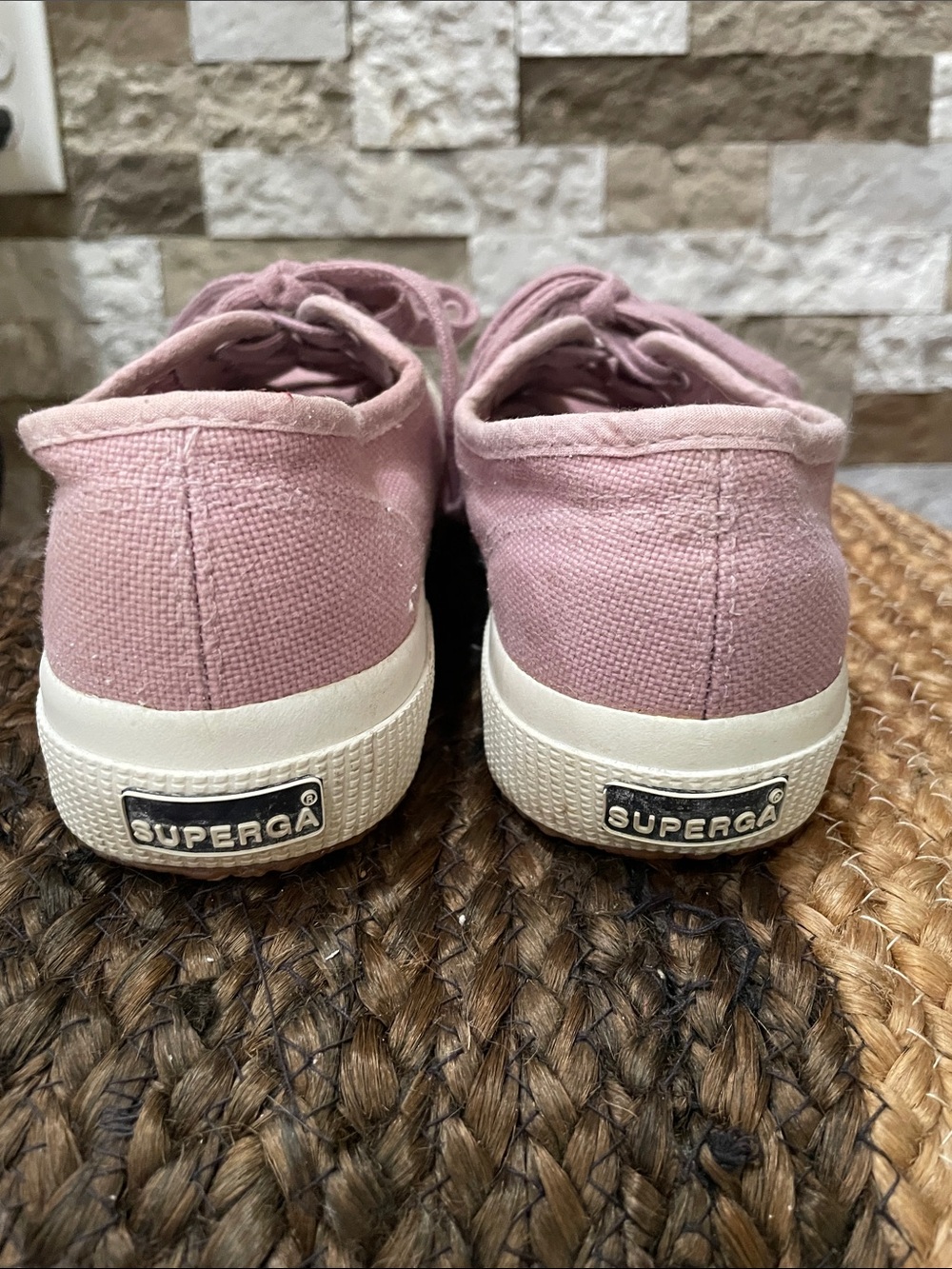 SUPERGA Classic Low-Top Sneakers in Dusty Rose/Lilac Sz 6 1/2 - Picture 4 of 8